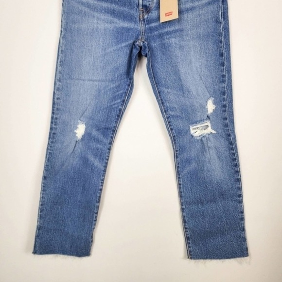 NWT Levis 501 Cropped Straight Leg High Rise Button Distressed Frayed Hem SZ 27 - Picture 4 of 13